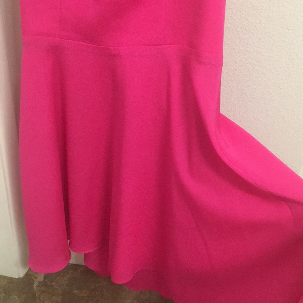 ✨ Moving sale 🚗- Stunning Naven hot pink halter skater dress, Size 2 - Picture 8 of 14